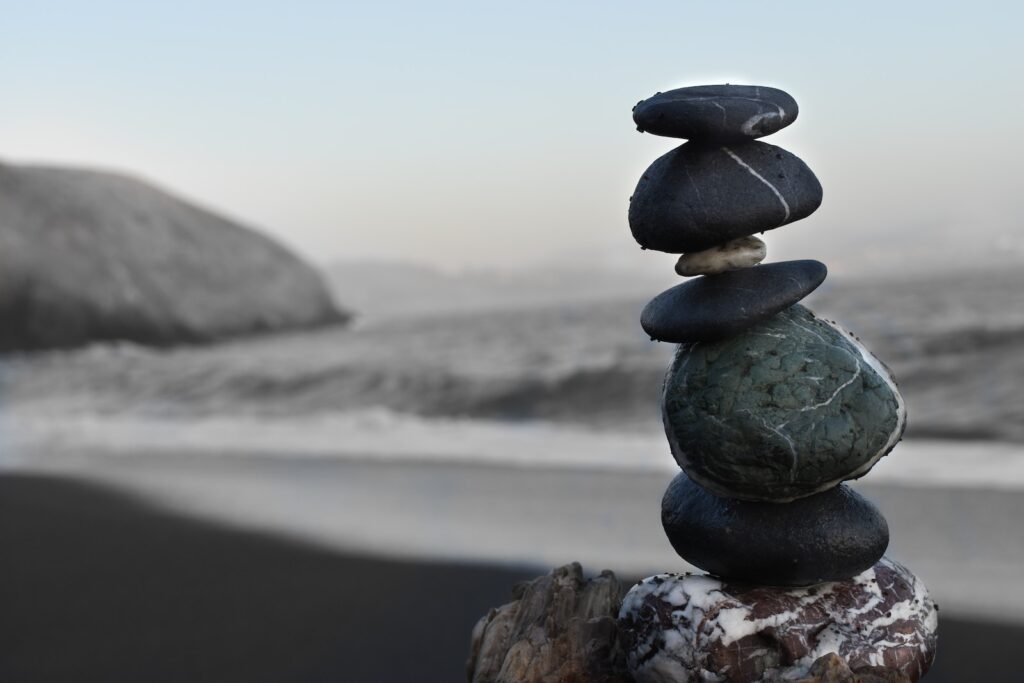 mindfulness five black rocks